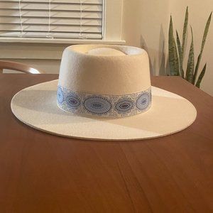 Lack of Color Ivory Wool Lolita Hat